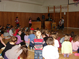 koln parlament podal diskotku, kvten 2013