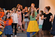 Muziklov vystoupen  1.A a 6.C, erven 2013