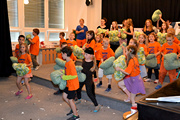 Muziklov vystoupen  1.A a 6.C, erven 2013