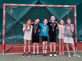 koln liga minihzen, erven 2024