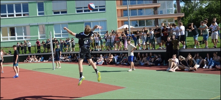 Rozlouen s devtm ronkem, erven 2024