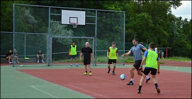 Rozlouen s devtm ronkem, erven 2024